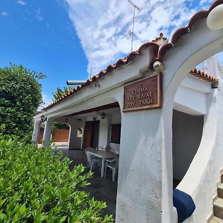Το Κτήμα Της Ελιάς Του Τάκη Guest House Paralia Demonias Exterior foto