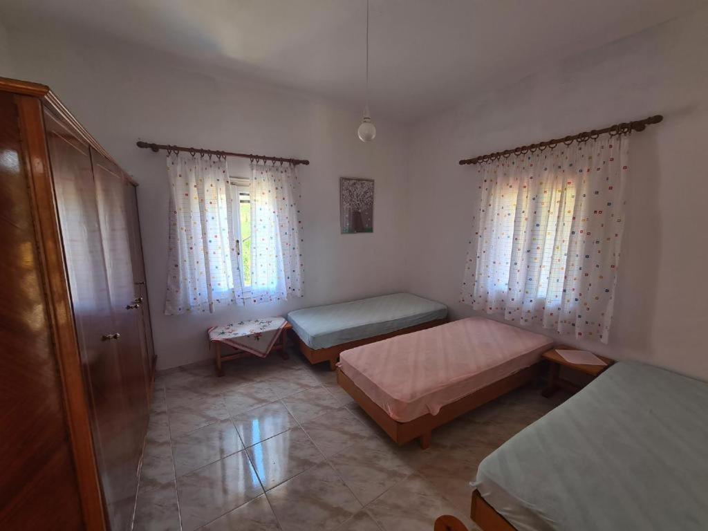 Το Κτήμα Της Ελιάς Του Τάκη Guest House Paralia Demonias Exterior foto