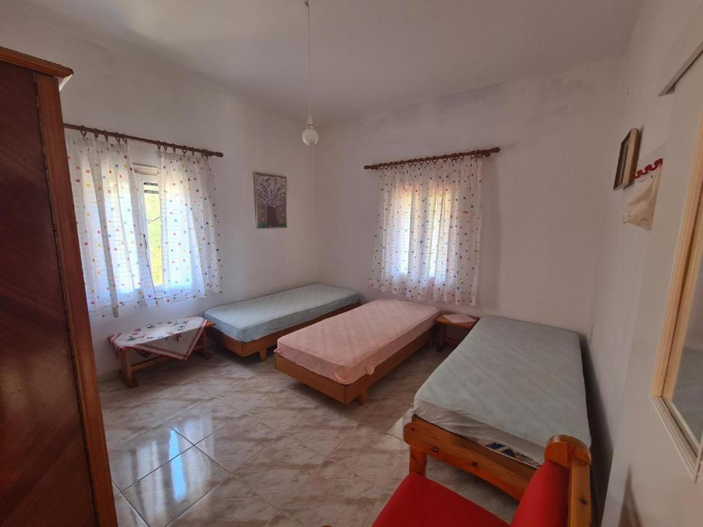 Το Κτήμα Της Ελιάς Του Τάκη Guest House Paralia Demonias Exterior foto